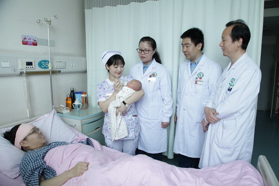 生小孩顺产过程动画